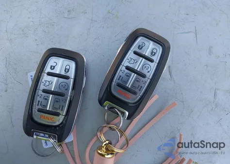 2018 Chrysler Pacifica Touring L Plus из США, поврежденный, VIN 2C4RC1EG0JR333445